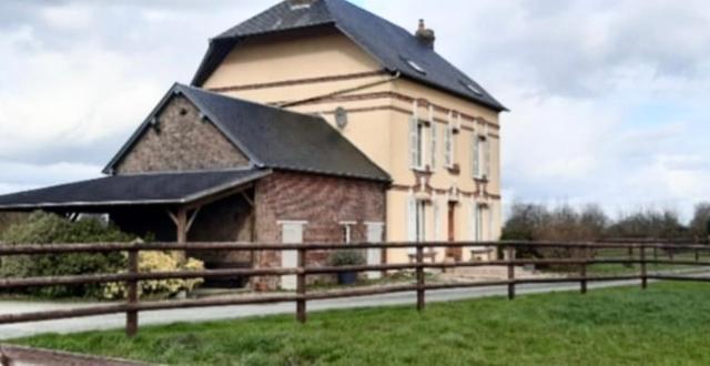 B&B Haras De La Cour Fleury Saint-Michel-de-Livet Экстерьер фото